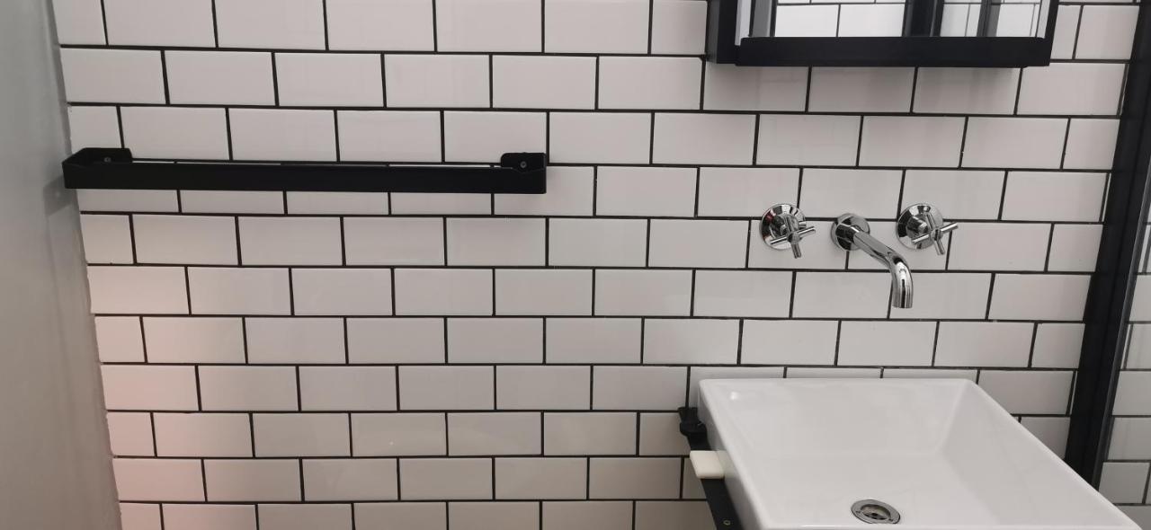 Heriot 1 Bedroom Apartment ケープタウン エクステリア 写真