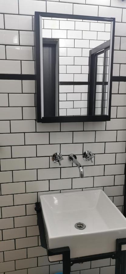 Heriot 1 Bedroom Apartment ケープタウン エクステリア 写真